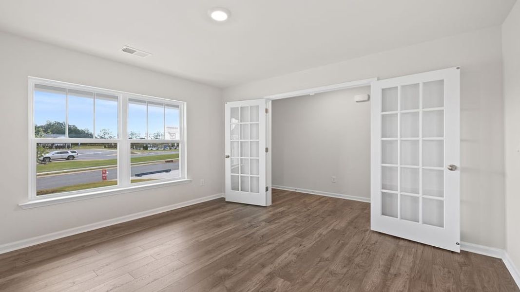 Spacious, unfurnished interior of a new home in Harrier Point, Woodruff (Image 15).