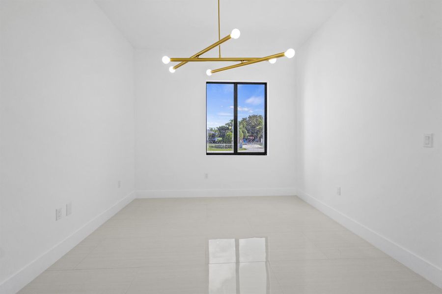 Spacious, unfurnished interior of a new home in , Loxahatchee (Image 37).