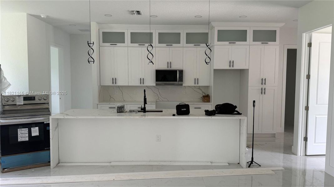 Furnished interior view inside a new home in , Lehigh Acres (Image 15).