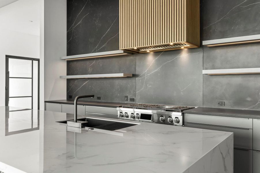 Image 38 of a home in .