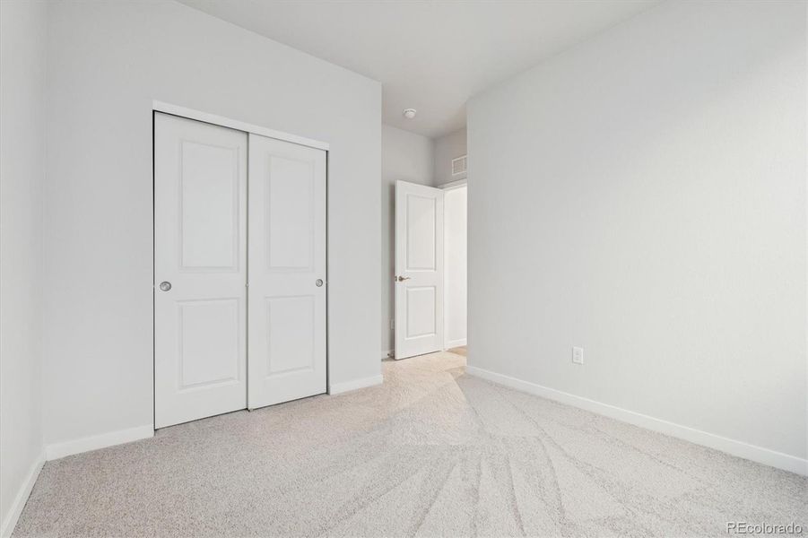 Spacious, unfurnished interior of a new home in Farmlore, Brighton (Image 13).