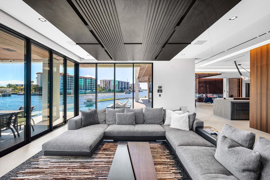 028-2934Northeast8thAvenue-BocaRaton-FL-