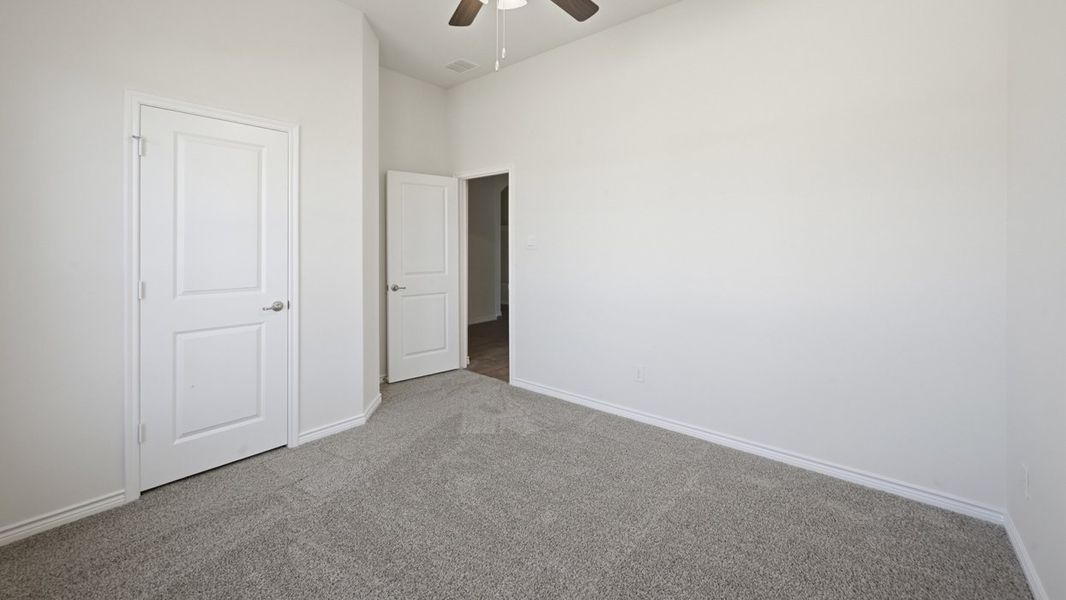 Spacious, unfurnished interior of a new home in Fireside by the Lake, Garland (Image 23).