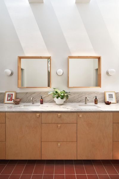 Furnished interior view inside a new home in , Austin (Image 6). Furnished interior view inside a new home in , Austin (Image 6).