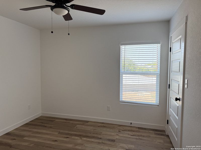 Spacious, unfurnished interior of a new home in , Three Rivers (Image 7).