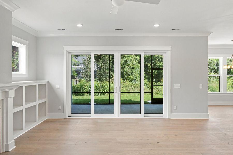 Representative unfurnished interior of a home built from the The Emerson by RobuckHomes in Stonehenge, Raleigh (Image 208).