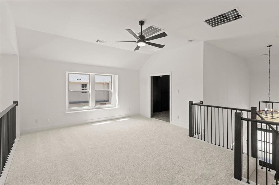 Spacious, unfurnished interior of a new home in Trails at Cottonwood Creek, Rowlett (Image 22).