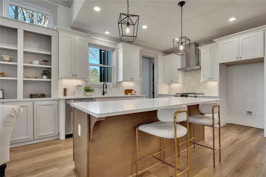 Furnished interior view inside a new home in , Jasper (Image 21).