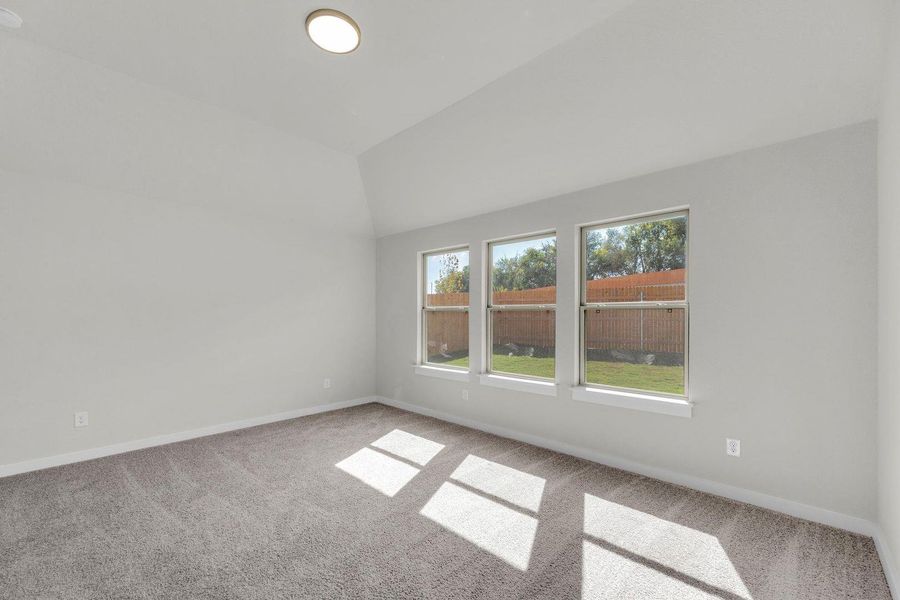 Spacious, unfurnished interior of a new home in Prairie Winds, Hutto (Image 17).