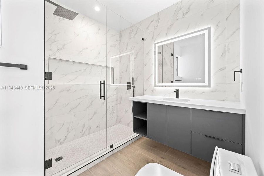 Furnished interior view inside a new home in , Fort Lauderdale (Image 7). Furnished interior view inside a new home in , Fort Lauderdale (Image 7).