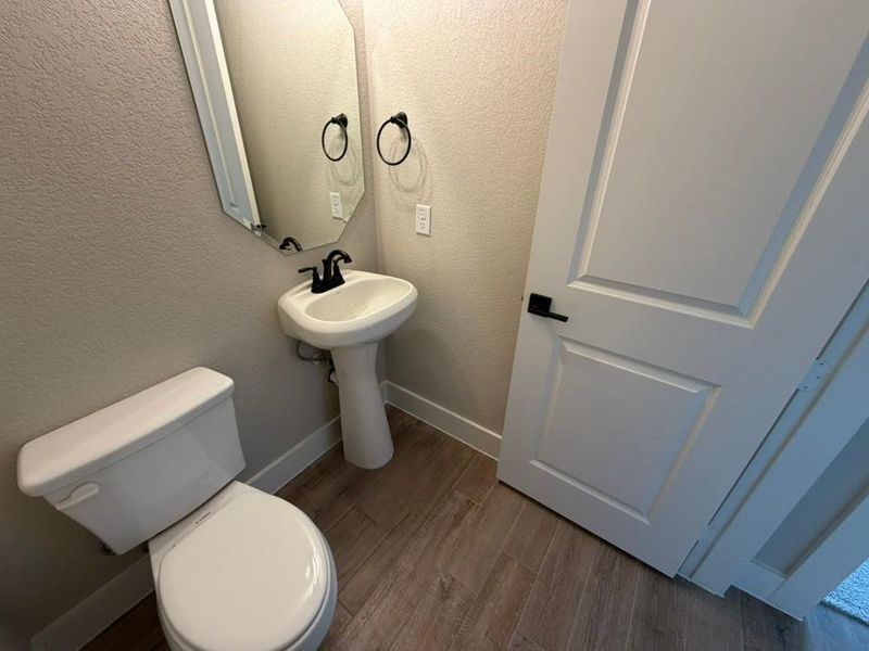 Furnished interior view inside a new home in Eagle Ridge Estates, Weatherford (Image 7).