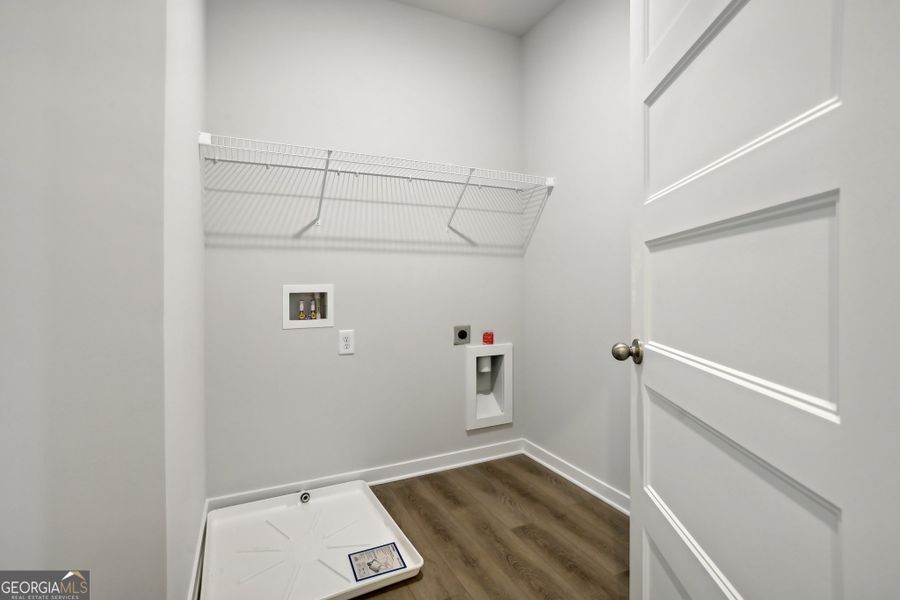 Image 88 of a home in Rosewood Lake Estates.