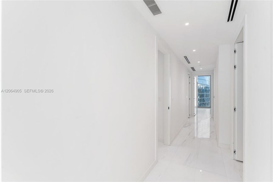 Spacious, unfurnished interior of a new home in , Miami (Image 32).