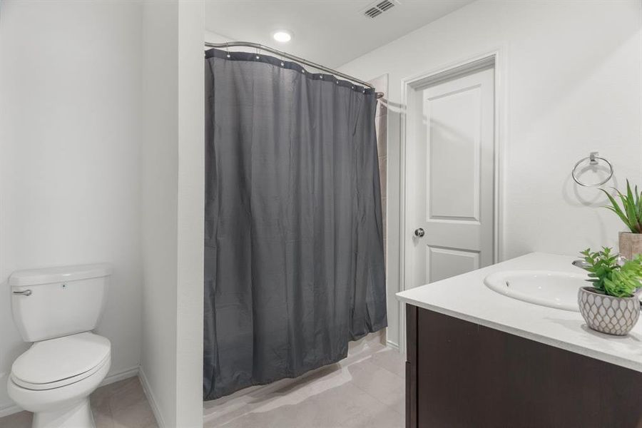 Bathroom with Walk-In Closet