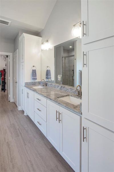 Furnished interior view inside a new home in , Bullard (Image 31).