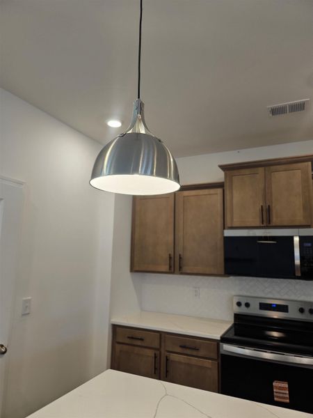 Close-up of interior finishes inside a home in Edgefield, Loris (Image 19).