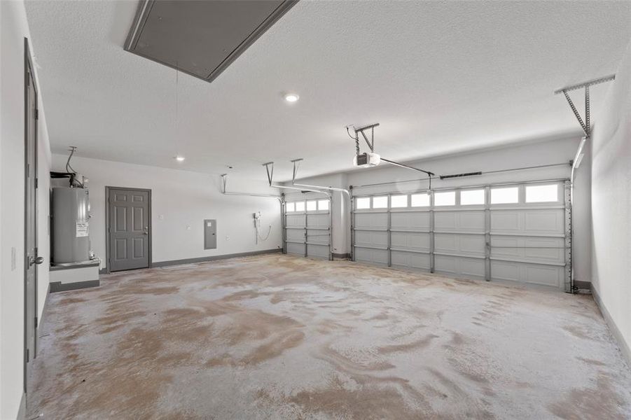 Spacious, unfurnished interior of a new home in , Josephine (Image 17).