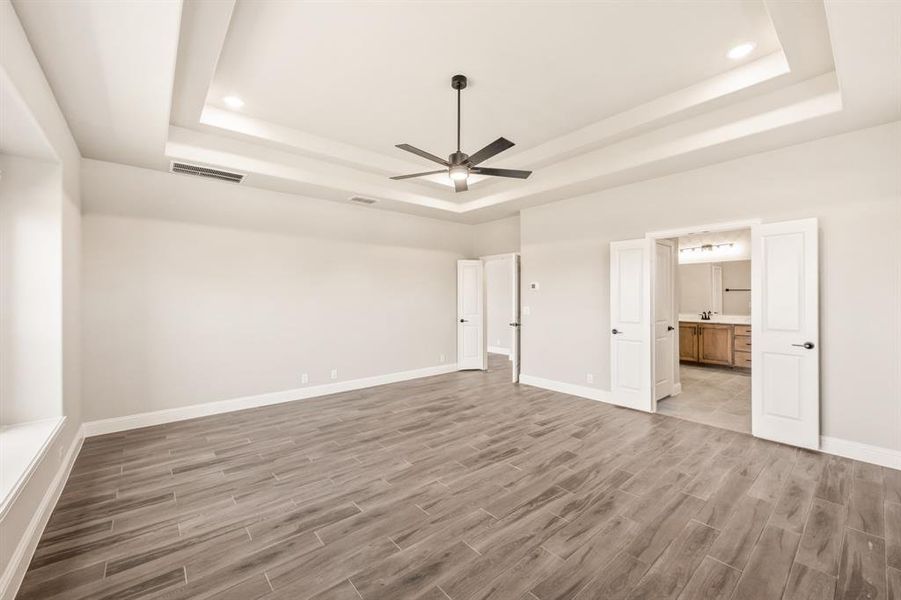 Spacious, unfurnished interior of a new home in Devonshire Classic 60-65, Forney (Image 35). Spacious, unfurnished interior of a new home in Devonshire Classic 60-65, Forney (Image 35).