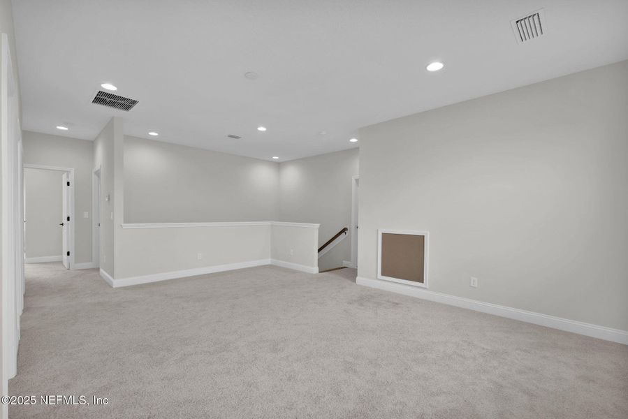 Spacious, unfurnished interior of a new home in Reflections at Nocatee, Ponte Vedra (Image 35).