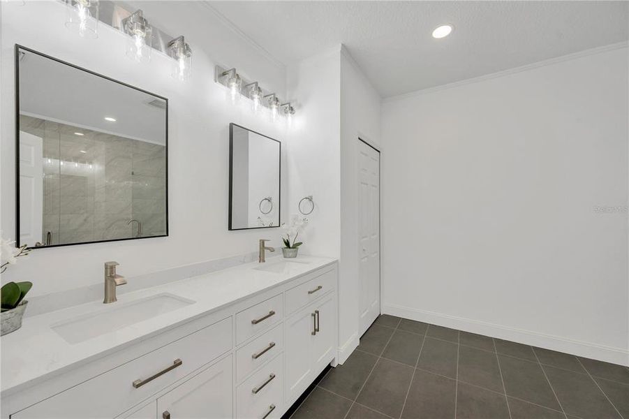 Furnished interior view inside a new home in , Dade City (Image 7).