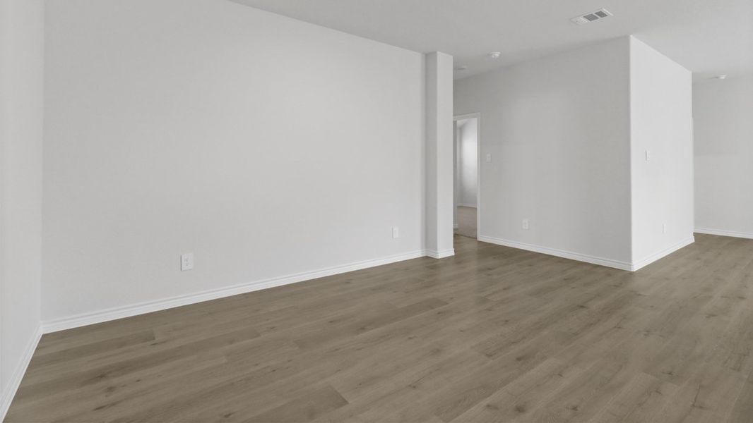 Spacious, unfurnished interior of a new home in Trailstone, Caddo Mills (Image 14). Spacious, unfurnished interior of a new home in Trailstone, Caddo Mills (Image 14).