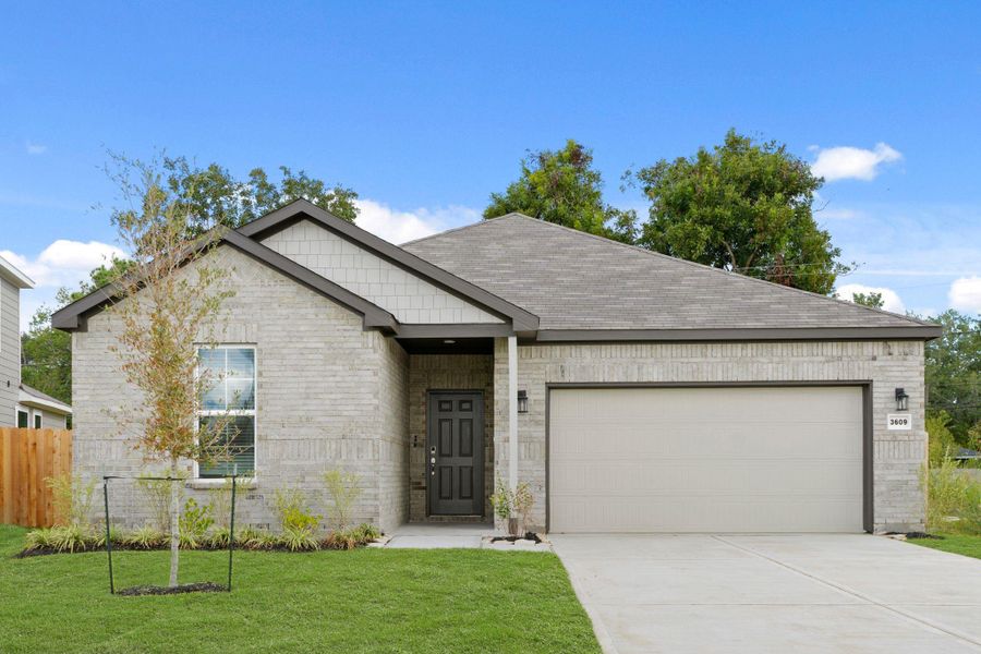 Front exterior of a new home in Russell Ranch, Bay City, TX, highlighting curb appeal (Image 18).