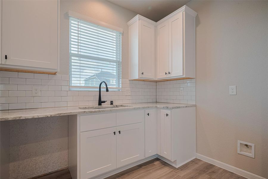 Furnished interior view inside a new home in La Segarra, Brookshire (Image 7).