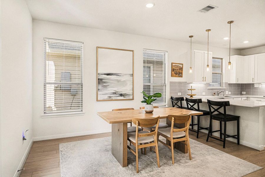 Furnished interior view inside a new home in , Tomball (Image 12).