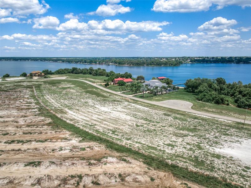Site preparation for new homesites in , Lake Placid (Image 5).