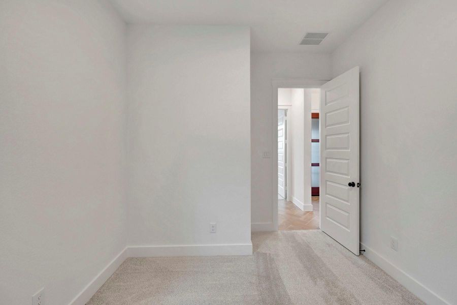Spacious, unfurnished interior of a new home in Elyson - Reserve Collection, Katy (Image 34). Spacious, unfurnished interior of a new home in Elyson - Reserve Collection, Katy (Image 34).