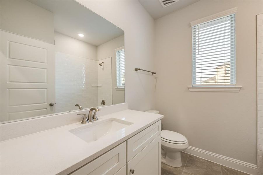 Furnished interior view inside a new home in Arbors at Legacy Hills, Celina (Image 5). Furnished interior view inside a new home in Arbors at Legacy Hills, Celina (Image 5).
