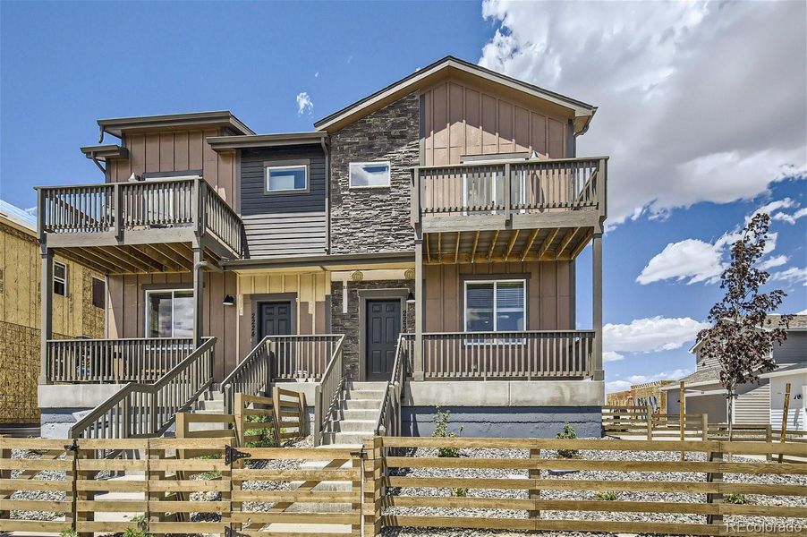 Image 21 of a home in .