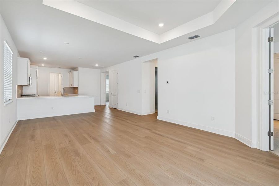 Spacious, unfurnished interior of a new home in SeaFlower, Bradenton (Image 12). Spacious, unfurnished interior of a new home in SeaFlower, Bradenton (Image 12).