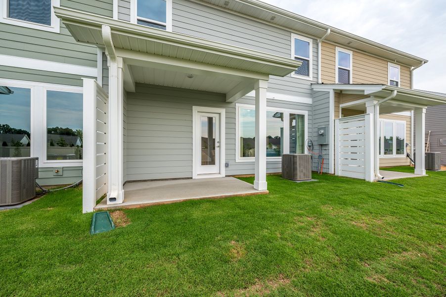Representative exterior details of a home built from the The Bushwick by David Weekley Homes in Westview Towns, Waxhaw (Image 3).