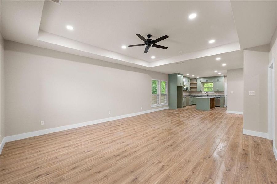 Spacious, unfurnished interior of a new home in , Corsicana (Image 18).