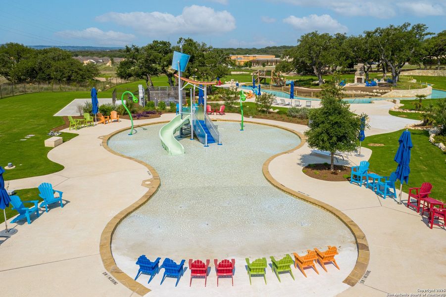 Community amenities in Esperanza 50's, Boerne (Image 33).