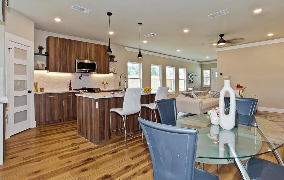 Furnished interior view inside a new home in , Dallas (Image 13). Furnished interior view inside a new home in , Dallas (Image 13).