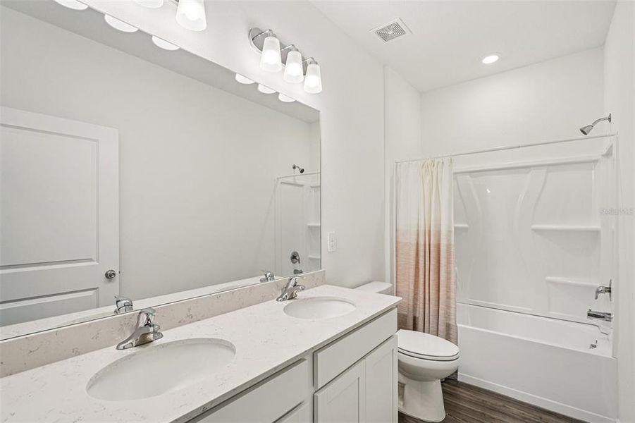 Furnished interior view inside a new home in Heath Preserve: Heath Preserve - The Enclave, Ocala (Image 7). Furnished interior view inside a new home in Heath Preserve: Heath Preserve - The Enclave, Ocala (Image 7).