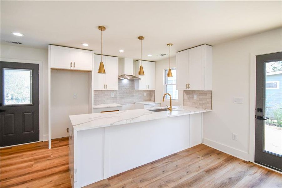 Furnished interior view inside a new home in , Atlanta (Image 15).
