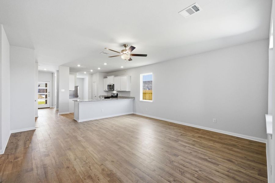 Spacious, unfurnished interior of a new home in , Rosenberg (Image 12). Spacious, unfurnished interior of a new home in , Rosenberg (Image 12).