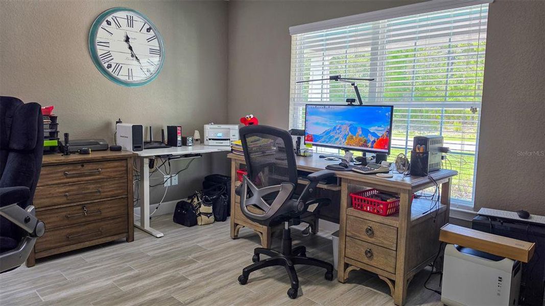 Furnished interior view inside a new home in , Homosassa (Image 63).