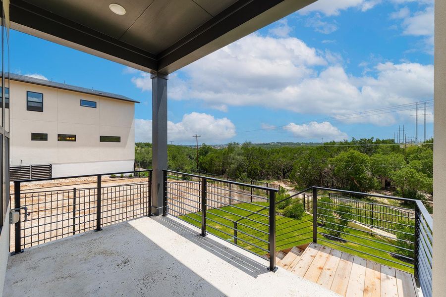 View of downstairs deck to yard
