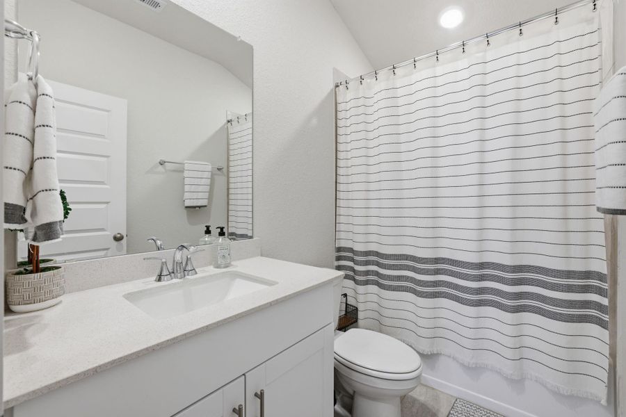 Furnished interior view inside a new home in Mavera, Conroe (Image 14). Furnished interior view inside a new home in Mavera, Conroe (Image 14).