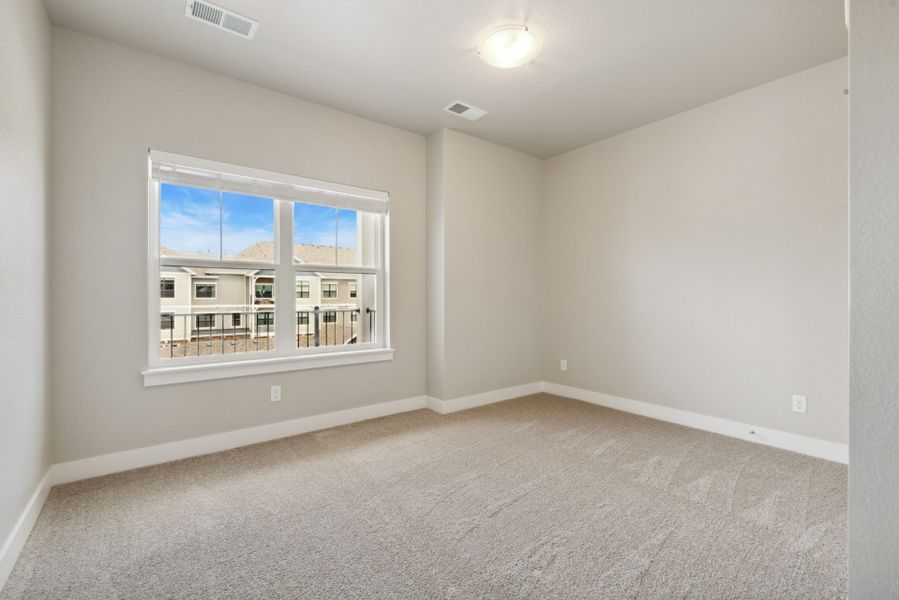 Spacious, unfurnished interior of a new home in The Lakes at Centerra, Loveland (Image 10). Spacious, unfurnished interior of a new home in The Lakes at Centerra, Loveland (Image 10).