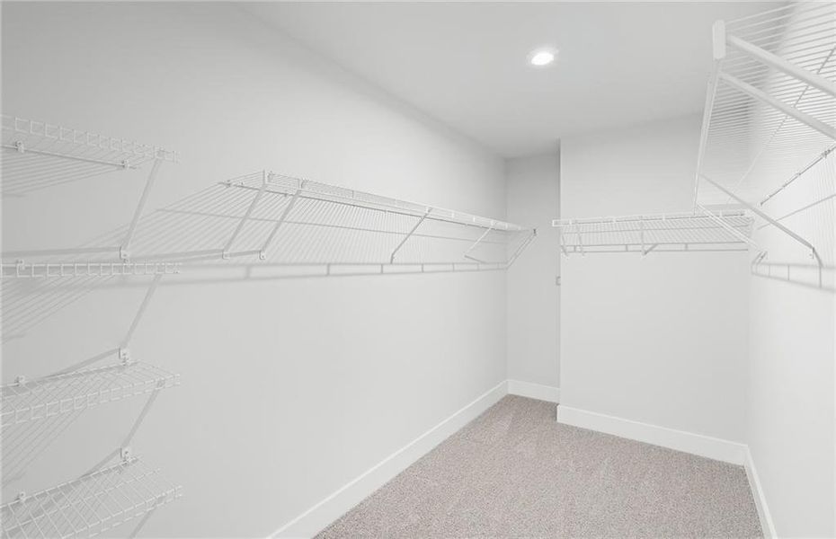 Spacious, unfurnished interior of a new home in Hunters Creek, Flowery Branch (Image 14). Spacious, unfurnished interior of a new home in Hunters Creek, Flowery Branch (Image 14).