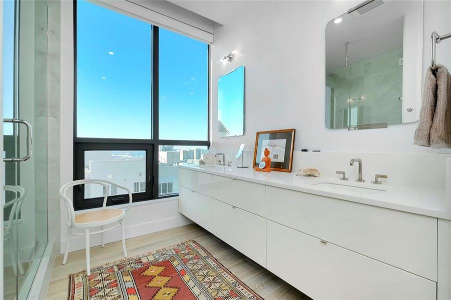 Furnished interior view inside a new home in , Sarasota (Image 42).