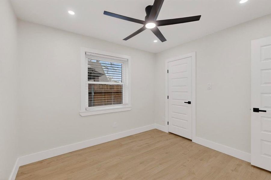 Spacious, unfurnished interior of a new home in , White Settlement (Image 36).