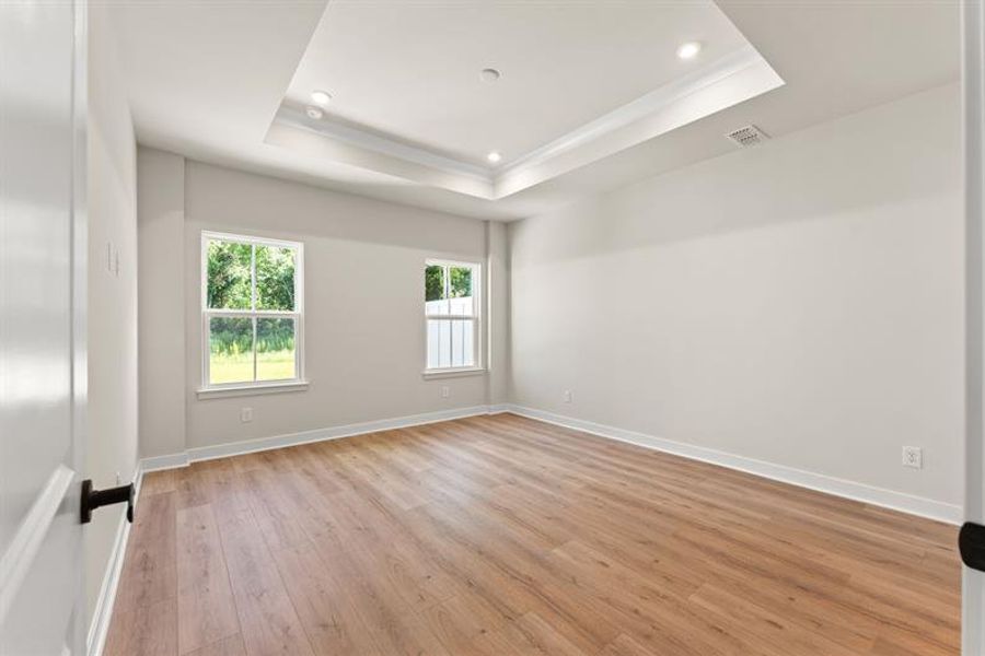 Spacious, unfurnished interior of a new home in Grande Dunes North Village, Myrtle Beach (Image 16).