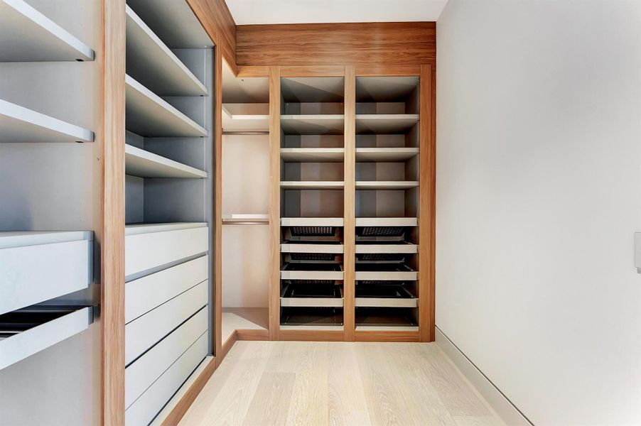 Image 87 of a home in . Image 87 of a home in .