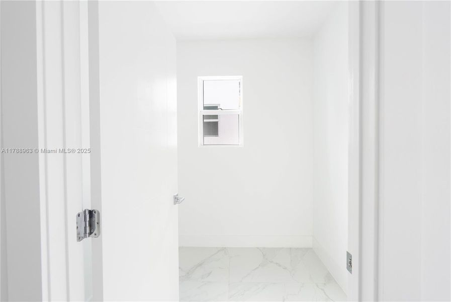 Image 29 of a home in .